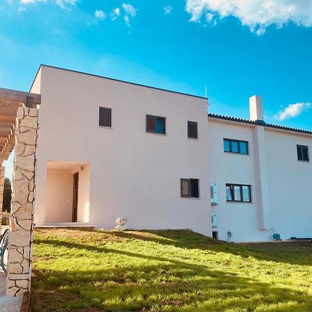 Villa Fluggi Near Labin Santalezi Eksteriør bilde