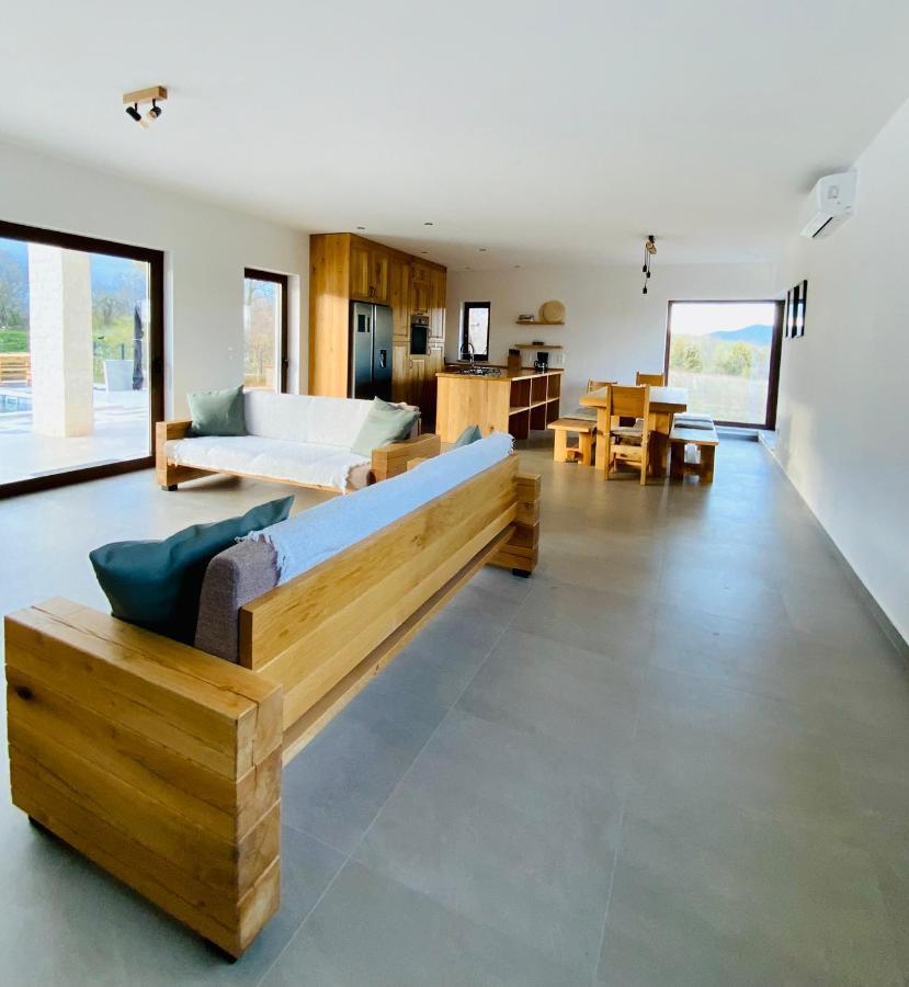 Villa Fluggi Near Labin Santalezi Eksteriør bilde