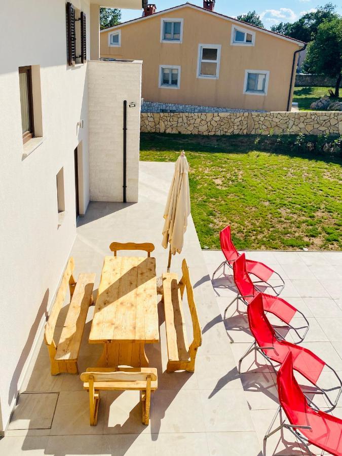 Villa Fluggi Near Labin Santalezi Eksteriør bilde
